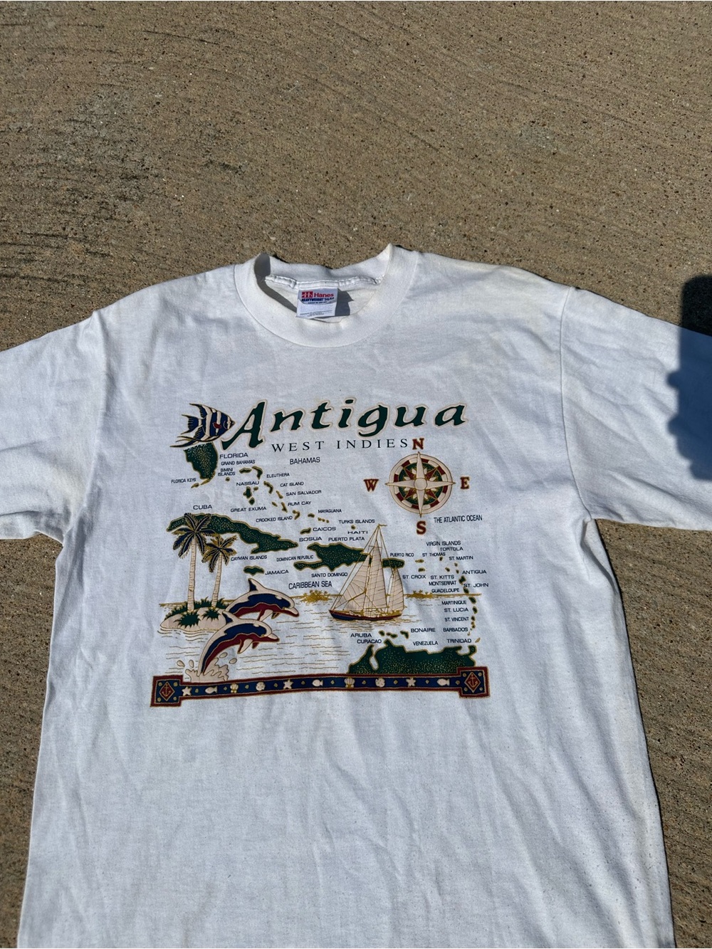 Vintage Antigua West Indies Caribbean Map Graphic T Shirt White Adult Medium Han